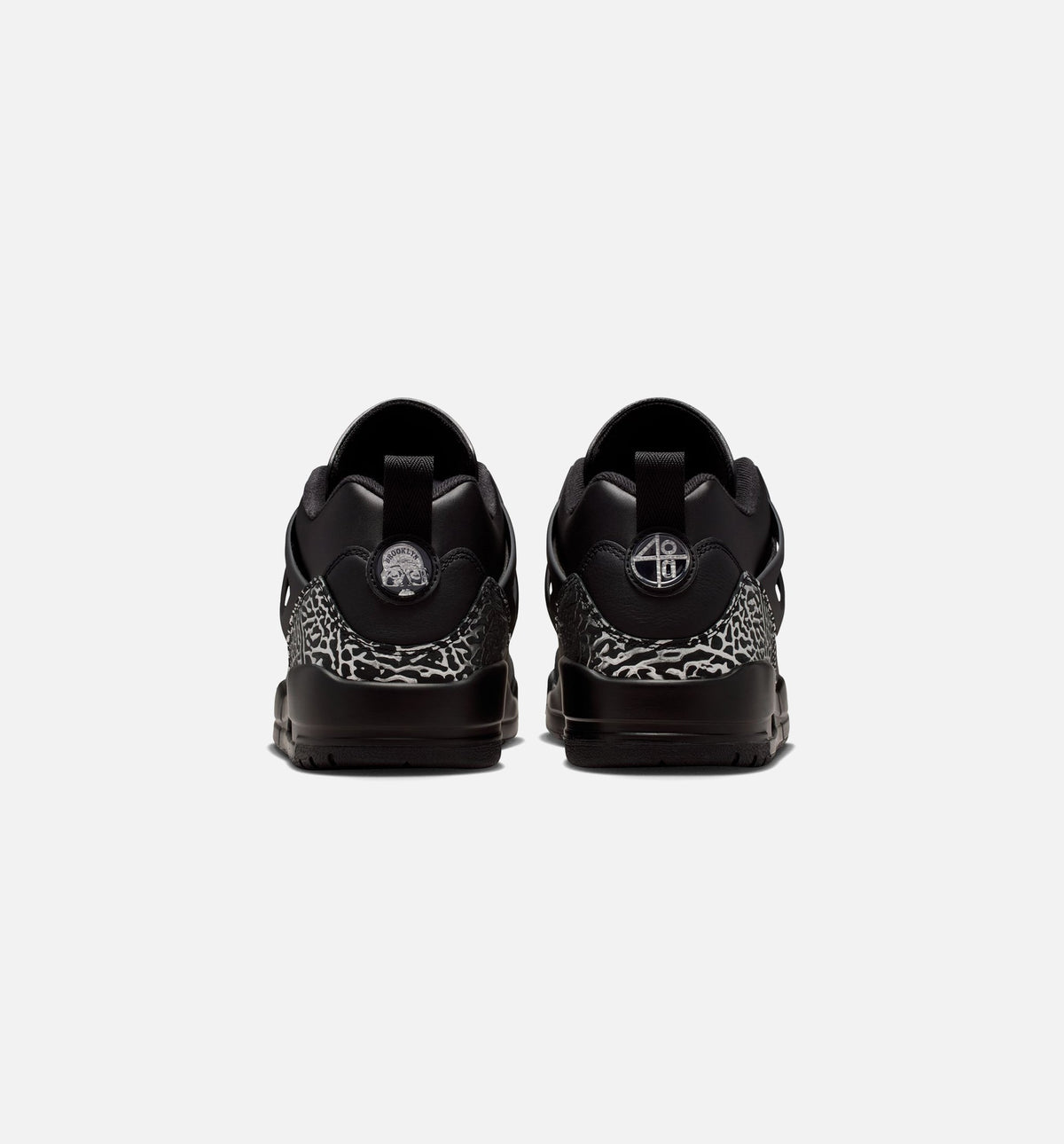 Spizike Low Men's Basketball Shoes - Black/Black/Metallic Silver